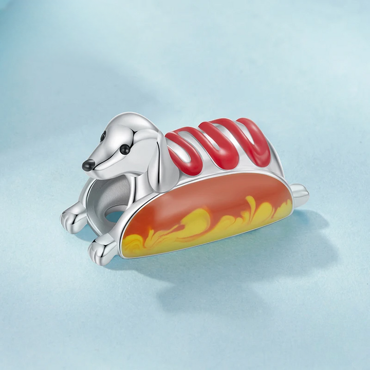 Charm ve tvaru hot dogu