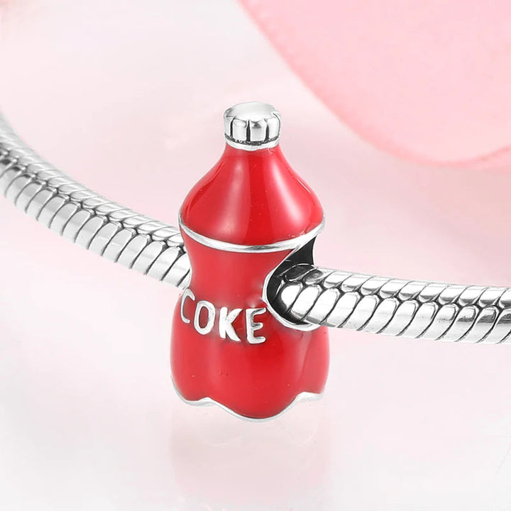 Přívěsek – Coca-Cola – Perla Čech