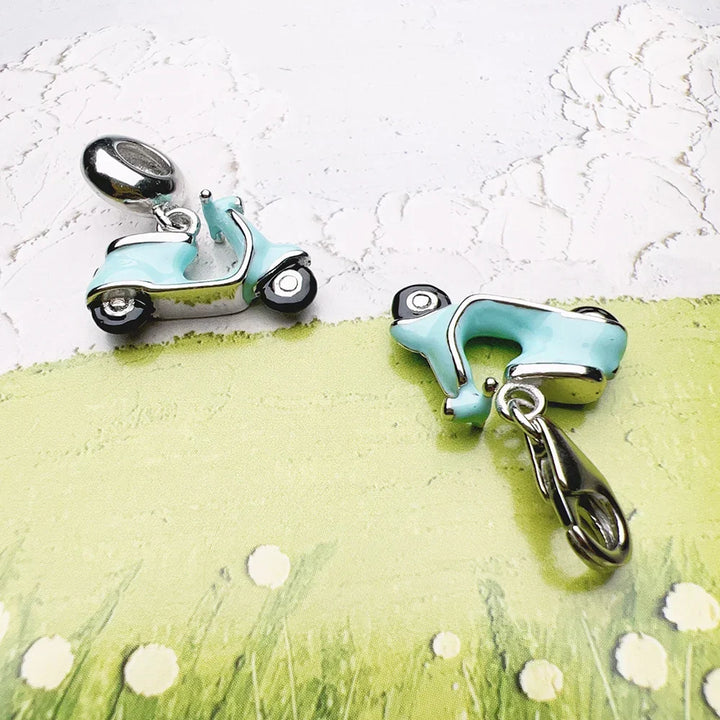 Přívěsek – Skútr Vespa – Perla Čech – fotografie 5